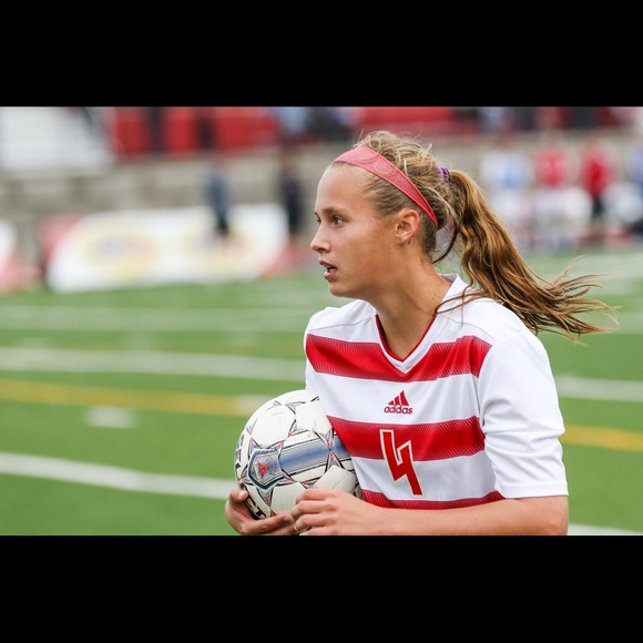 Meet your Posher, Juli - Picture 1 of 1